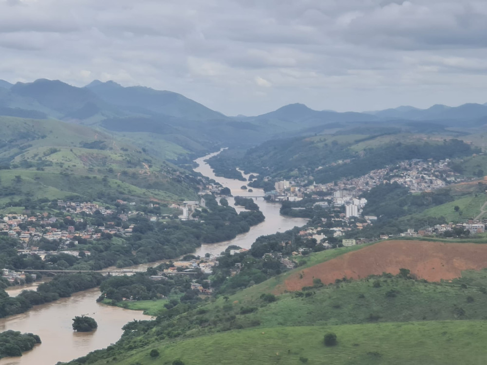 Começa 2022. Além Paraíba retomará vacinação, Prefeito fala em grandes obras e população espera um ano melhor