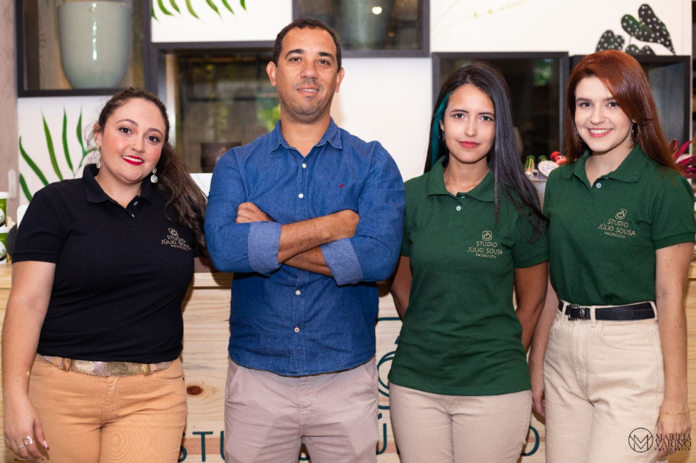 Paisagista reconhecido nacionalmente abre estúdio em Além Paraíba. Finalmente um local para que as pessoas tenham seus sonhos transformados em realidade