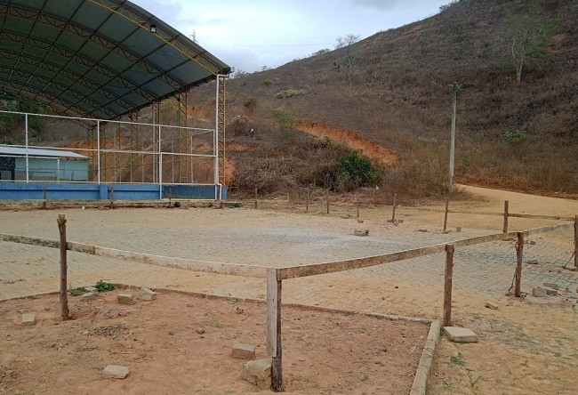 Mais uma grande obra: Unidade de Saúde da Terra do Santo começa a ser construída