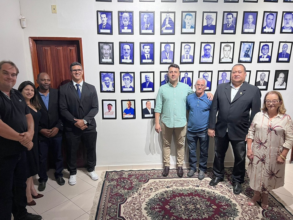 Câmara reforma e reinaugura a Galeria de seus ex Presidentes