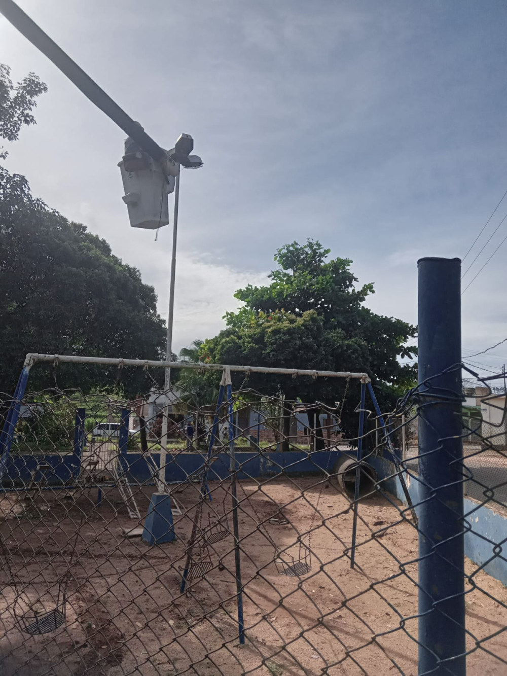 Prefeitura dá continuidade a substituição da iluminação convencional por luminárias de Led