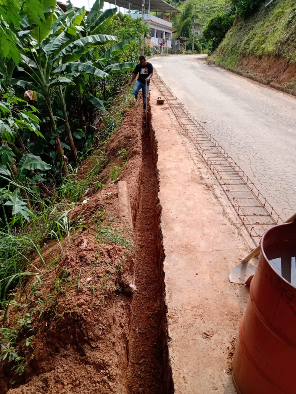 Mais de 350 metros de contenção concluídos no Sítio Branco