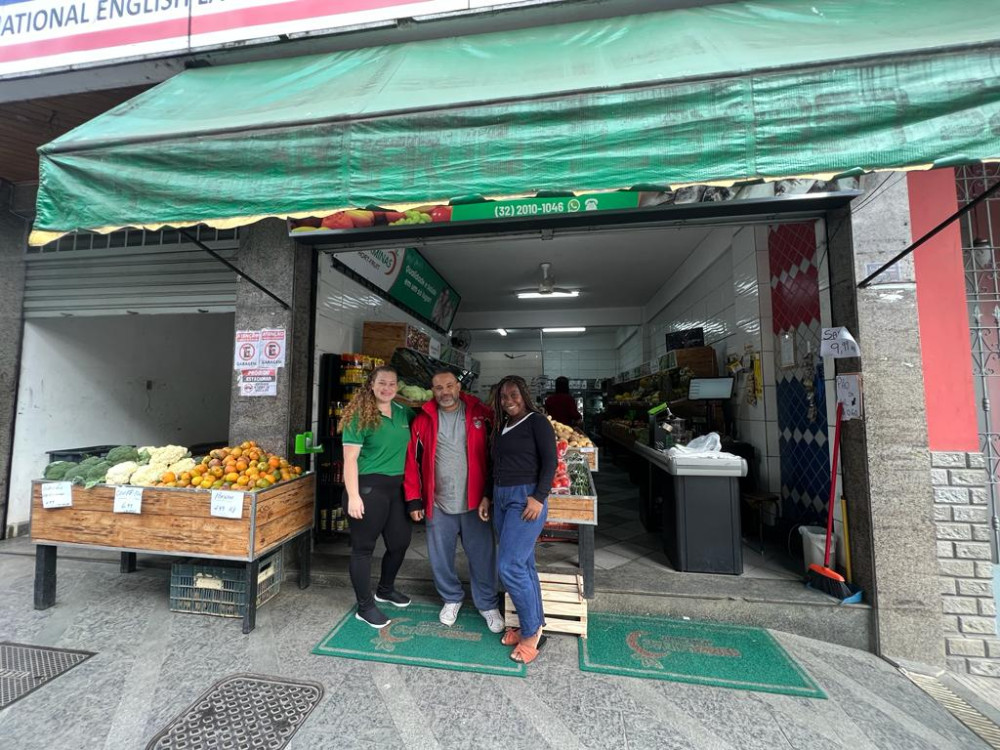 Horti Fruti da Vila Laroca é sucesso pelo preço, qualidade e atendimento.