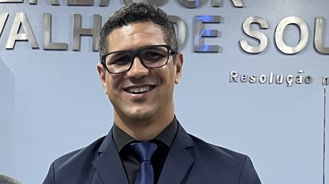 Reviravolta na política: Mateus Cruz afirma que não será candidato a Prefeito e vai tentar a reeleição para Câmara. Entenda os motivos