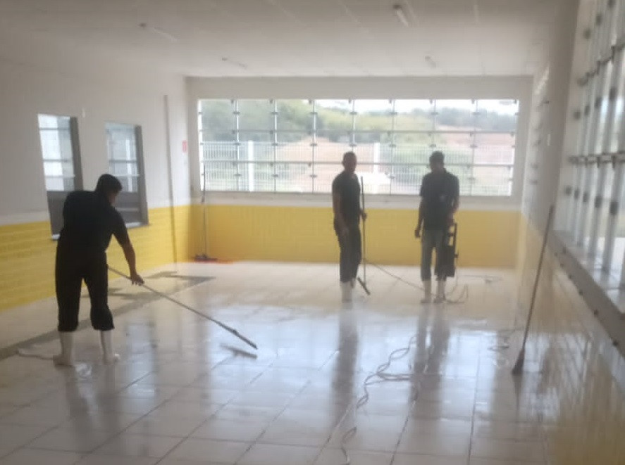 Creche Professora Mara Caçador Cerqueira está recebendo equipamentos para ser inaugurada