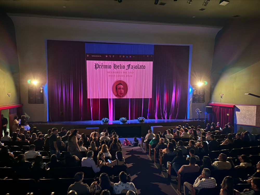 Noite de Gala: Todas as fotos da entrega do Prêmio Hélio Fazolato 2024 aconteceu dia 19 de Abril no Cine Brasil