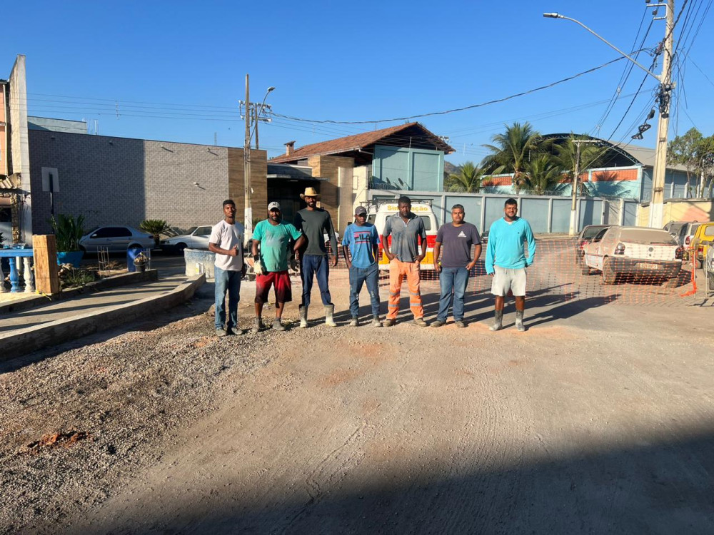 Ponte da Ilha do Lazareto será pavimentada em concreto sobre esteira de ferragem. Aplicação deve ocorrer ainda esta semana, aguardando após o tempo de cura