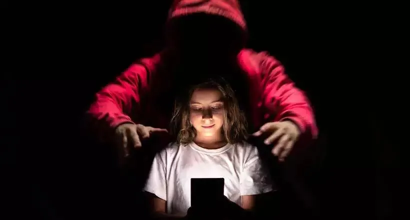 ADULTIZAÇÃO DE CRIANÇAS: O ALERTA QUE TODO PAI E MÃE PRECISA TER DIANTE DA INTERNET 