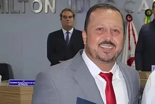 VEREADORES E ENTIDADES PUBLICAM NOTA CONTRÁRIA A PORTARIA DO PRESIDENTE DA CÂMARA QUE PROIBE ATOS ESTRANHOS AO LEGISLATIVO.