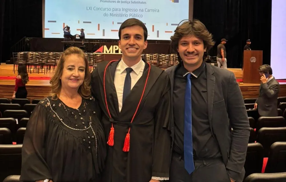 FILHO DE ALÉM-PARAIBANA TOMA POSSE COMO PROMOTOR DE JUSTIÇA NO MINISTÉRIO PÚBLICO DE MINAS GERAIS