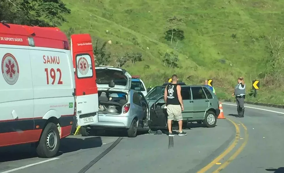 FIM DE ANO TEM ACIDENTES E QUATRO MORTES NAS ESTRADAS DA REGIÃO