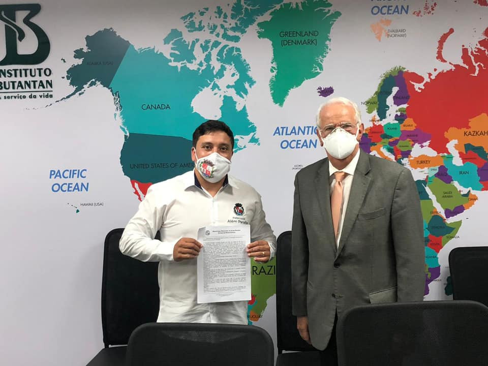 Prefeito e Fundação Instituto Butantã assinam protocolo para que Além Paraíba tenha vacina contra COVID-19 caso a União e o Estado não forneçam o imunizante