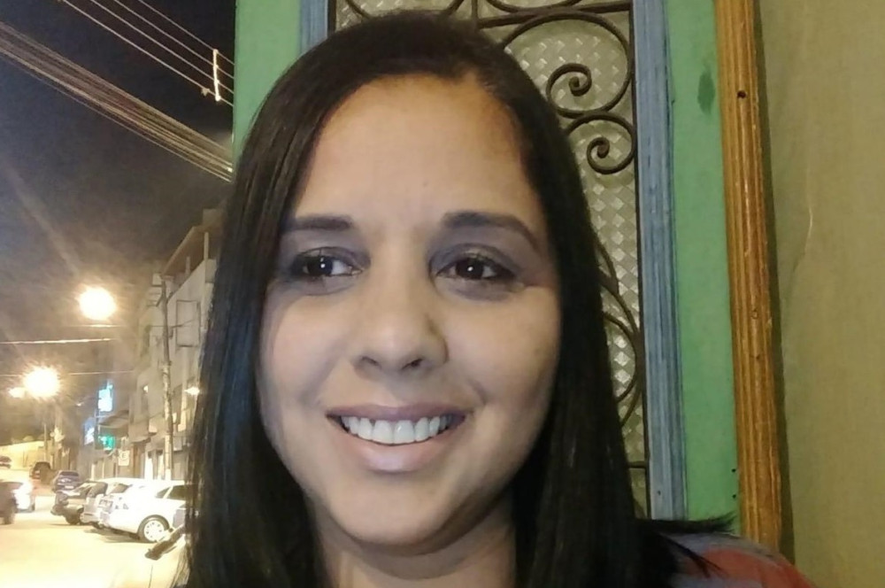 Secretária de Educação segue empenhada na distribuição de merenda escolar na residência dos alunos da rede municipal