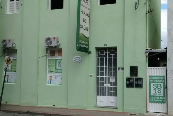 Prefeito manifesta-se comemorando mais um ano da centenária Sociedade Beneficente 18 de Julho