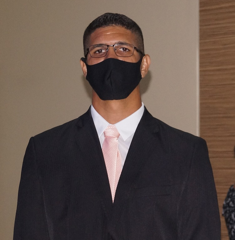 Câmara Municipal se pronuncia sobre a questão da especialidade médica do Médico Rafael Gracioli e Presidente da Câmara publica nota oficial