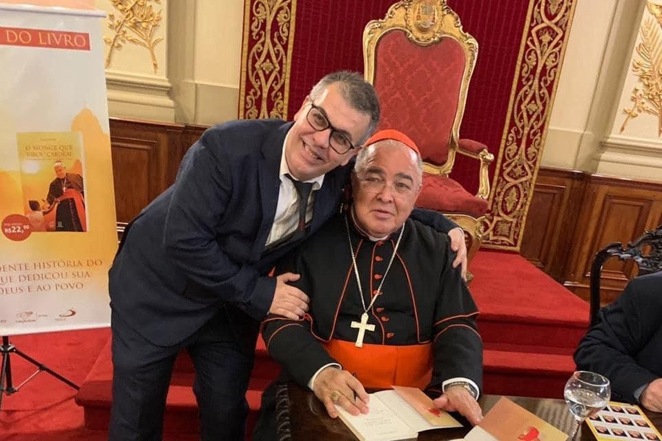 Autor dos livros sobre o Cardeal Orani Tempesta, Monsenhor André Sampaio e Isis Penido, ilustres figuras da Igreja Católica, Dauro Machado será um dos homenageados pela Feira Literária de Além Paraíba