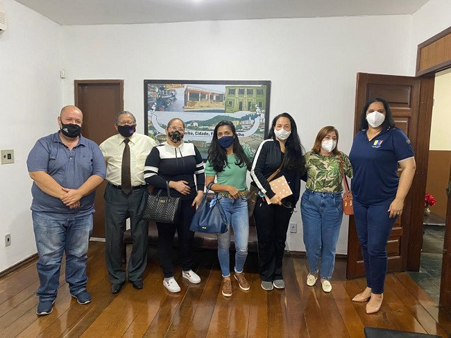 Prefeitura define volta as aulas em Além Paraíba e garante continuidade do ensino remoto. Creches retomam atividades só no ano que vem